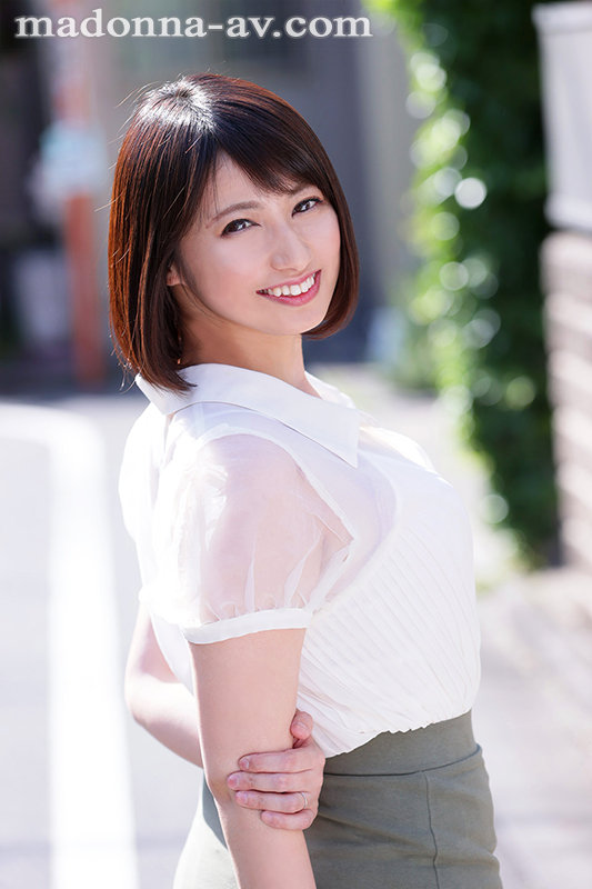 初VR　本田瞳 季節外れの大雨に降られて帰宅した憧れの兄嫁・瞳さん電車も止まって2人きりの夜、ビショビショの無防備濡れスケ姿に興奮した僕は…。 - Image 13