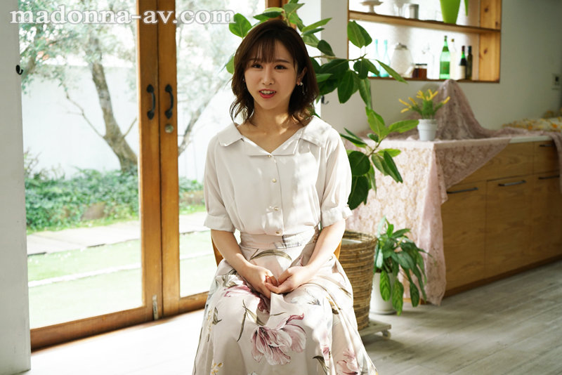 元地方局アナウンサー 田中なな実 30歳 AV DEBUT - Image 3