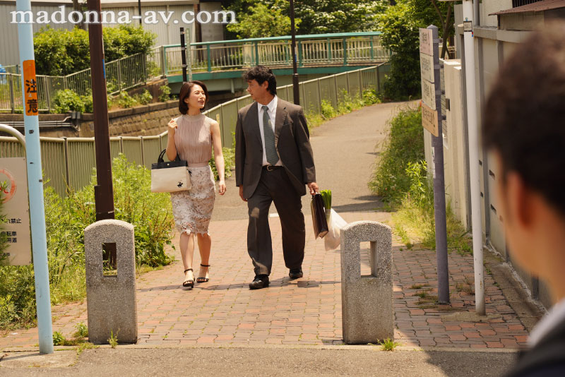 再婚する母へ…嫉妬した僕の止まらない中出し近親相姦 - Image 2