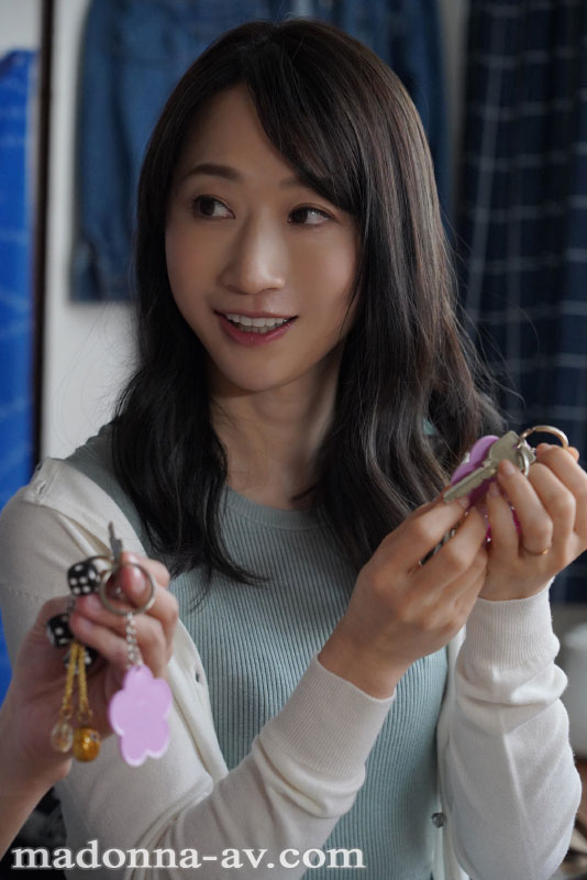 合鍵をもらった人妻が、男子学生が卒業するまで中出しされた一人暮らし部屋。 - Image 2