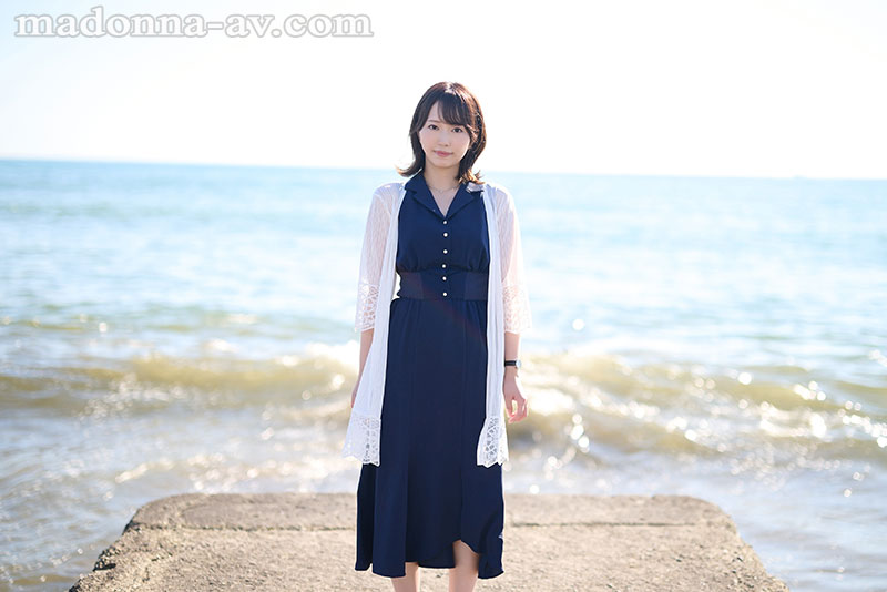 新人 那賀崎ゆきね ３０歳 ＡV ＤＥＢＵＴ 駆け抜ける透明感、湧き上がる好奇心―。 - Image 6