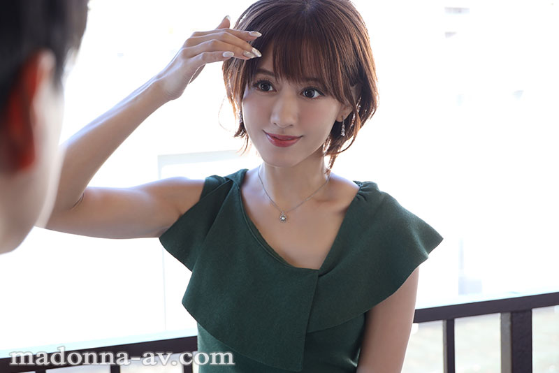 気品溢れる存・在・感!!希島あいり専属再び 甘い囁きに流されるまま、僕は大学を留年するまで、人妻との巣篭もりSEXに溺れて…。 - Image 3