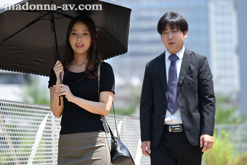 寝取らせ串刺し輪姦 愛する妻を深奥まで犯し尽くして下さい―。 - Image 2