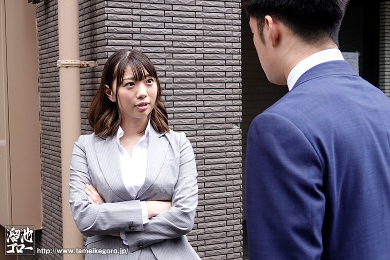 常に上から目線の女上司に出張先でもマウントをとられ見下し騎乗位で何度も中出しさせられた。 - Image 3
