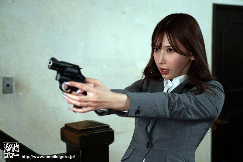 囚われた夫の前で…媚薬漬けキメセク人妻捜査官 - Image 2