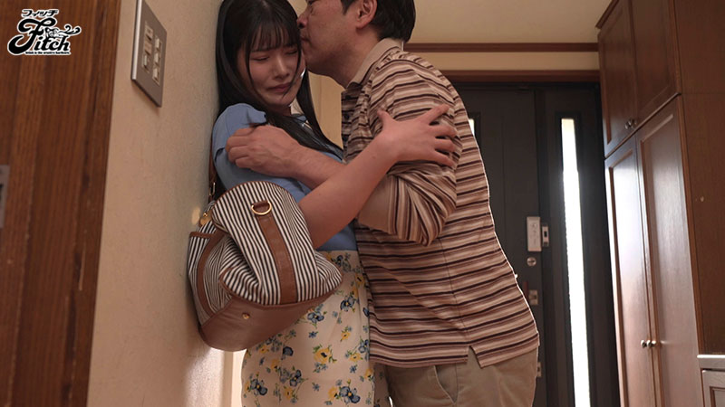 妻が帰省した暑い夏の7日間、俺になつかない発育しきった連れ子を『お父さん大好き』と言うまで巨乳を揺らし汗だくでヤリ狂った性交記録 - Image 5