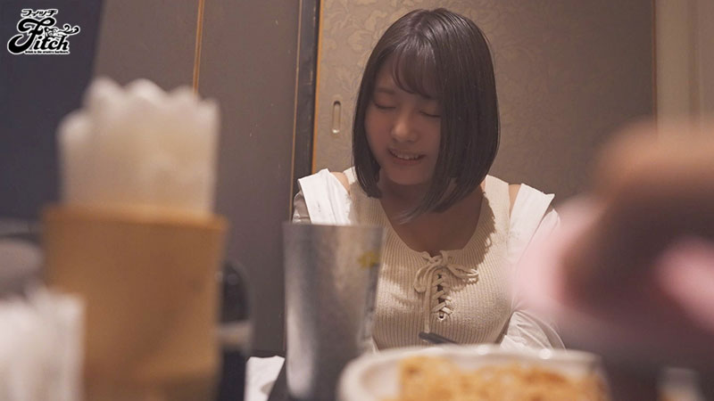 明るく優しい笑顔とずっと抱いていたいむっちりボディの明日菜ちゃん（21）AV出演。初めての中出しSEX！ - Image 9