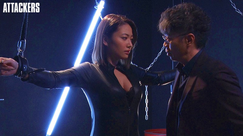 BBP　ビッグブラックペニスに堕ちた女捜査官 - Image 3