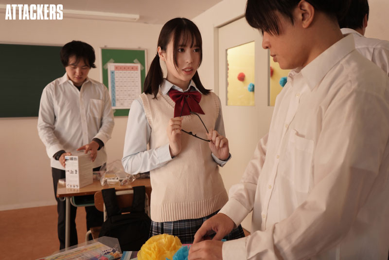 学年一、真面目な女生徒がクラスメイトに輪姦された日。 - Image 2