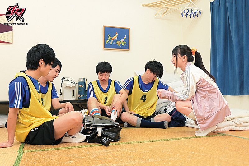 ヤる気を出させて優勝を目指す小悪魔女子マネージャー - Image 11