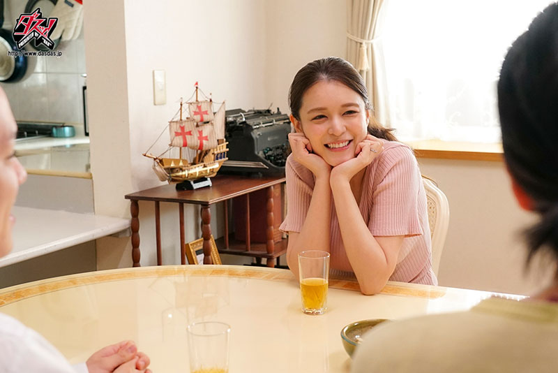 幼い頃、一緒にお風呂に入っていた叔母さんと再び入浴…嬉し恥ずかし甥っ子バスタイム。 - Image 3