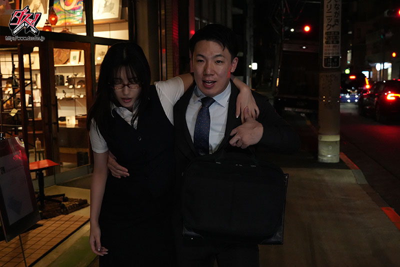 彼氏いない歴＝年齢の豊満デカ尻芋女をお持ち帰り姦したら地味な癖に官能的な肢体だったので、バッチバチにハメ管理してやった。 - Image 4