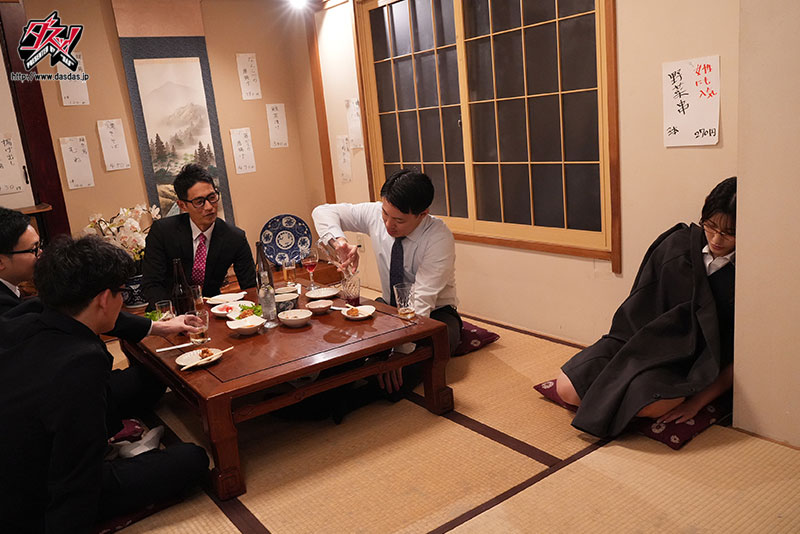 彼氏いない歴＝年齢の豊満デカ尻芋女をお持ち帰り姦したら地味な癖に官能的な肢体だったので、バッチバチにハメ管理してやった。 - Image 3
