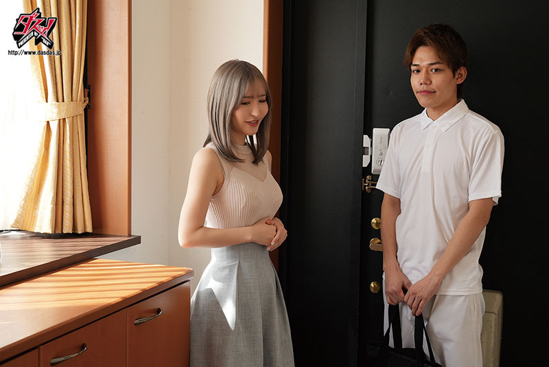 派遣マッサージ師にきわどい秘部を触られすぎて、快楽に耐え切れず寝取られました。 - Image 2