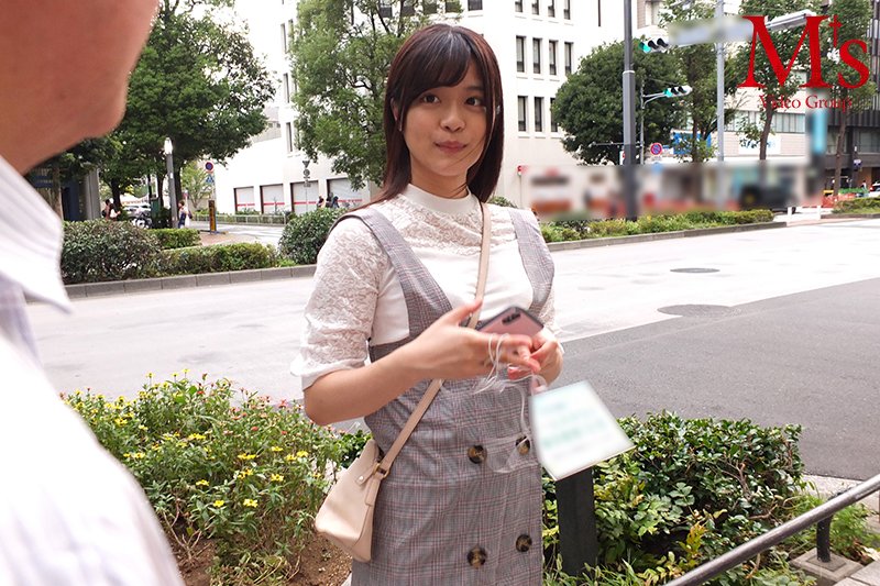 10代最後のプレミア剛毛オマ〇コいただきまぁ～す クンニマスターおじさんの舐めテクでアクメ堕ち！ついでに無許可中出し！ - Image 2