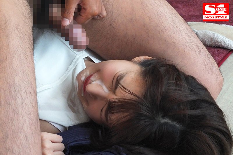 彼女の姉は憧れの芸能人。 彼女不在の2日間、僕はお姉さんを一心不乱にレ●プした。 - Image 3