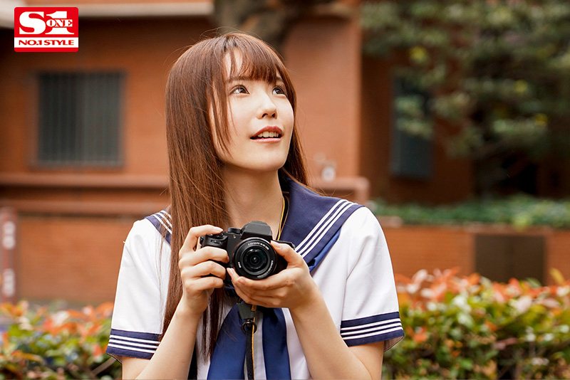 女子生徒淫湿調教レ●プ 制服マニアの中年男たちにひたすら犯され続けて… - Image 2