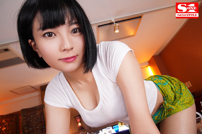 天井特化 アナタは寝ているだけ!おっぱい押し当て施術＆鼠蹊部オイルマッサージで ギンギンにさせてこっそりヤラせてくれる超密着むっちり巨乳エステティシャンVR - Image 3