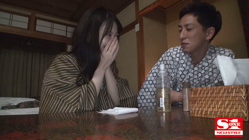 ※台本一切無し！！ハメ撮り！すっぴん！何でもアリ！槙いずなのスケベ本性剥き出しSEX！！ ガチで二人きりの温泉旅行でヤリまくった生々しすぎる超レアなエロス200％動画 - Image 3