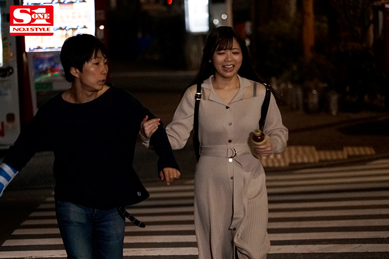 僕の彼女が不在中に、彼女の親友のAV女優と好き放題ハメまくった3日間 - Image 4