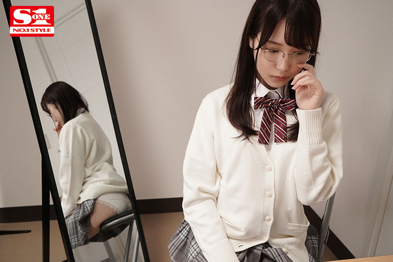 普段は物静かな教え子が俺の前だけでは確信犯的にパンチラ誘惑してくる - Image 4