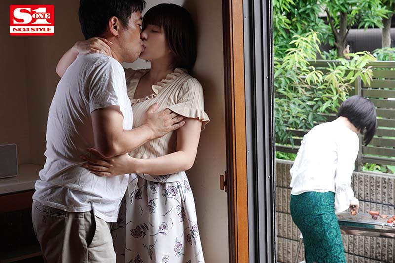 最高の女と体液ドロッドロ舐めしゃぶり不倫性交 爆乳Jカップにむしゃぶりつきたいという煩悩には逆らえなかった… - Image 5