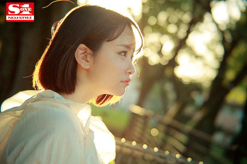 18才、愛宝すず初絶頂 純白Gカップ性感開発3本番 - Image 3