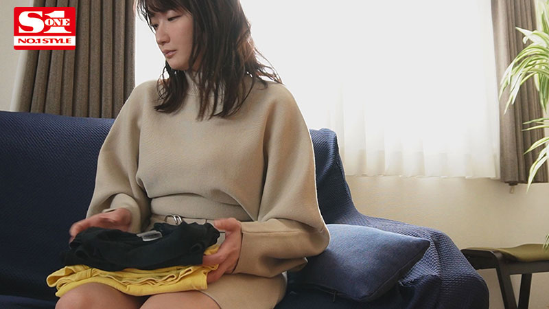 童貞を1ヶ月でセックス中毒にさせちゃう神対応ご奉仕＆凄エロテク満載！鷲尾めいの筆おろし同棲ドキュメント - Image 4