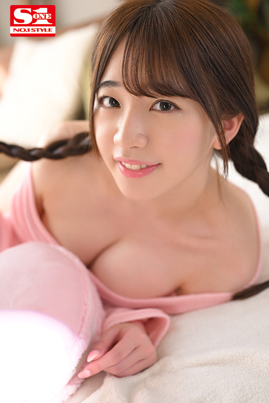 東雲みれいとイチャイチャ密着…脱いだら凄い色白Gcupおっぱい完全独占！最高の距離で感じる究極同棲VR - Image 3