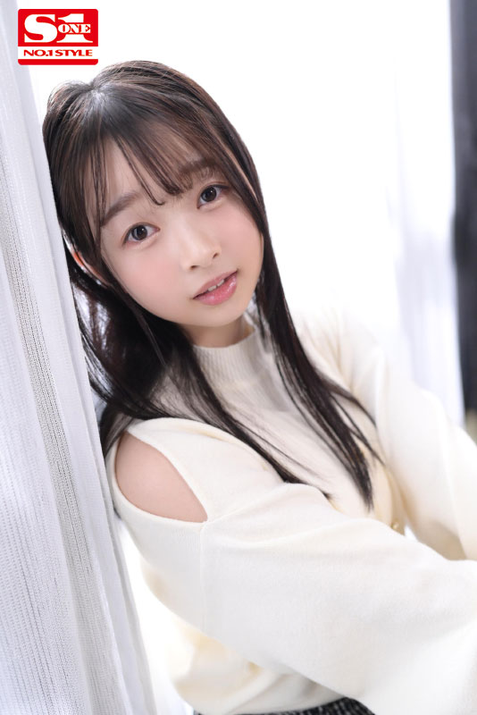 ポテンシャル完全開花！潮吹き！エビ反り！痙攣絶頂！新世代の現役セクシー女子大生アイドル初絶頂 ミニマムBODY性感開発3本番 - Image 3