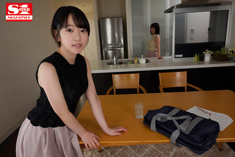 小さい頃から一緒に遊んでいた 姉の友達（幼馴染）と急接近!? 姉の視線を掻い潜りこっそり激甘エッチッチ - Image 8