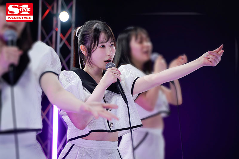 推しのアイドルがオフパコ目的の乱交ビッチだった（泣&amp;嬉） - Image 2