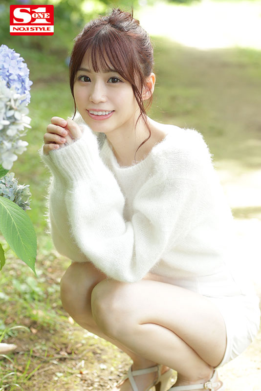 清純さに惚れて何度も告白した結果、やっと付き合えた彼女は ドン引きするほどのおち〇ぽ好きビッチだった… - Image 2