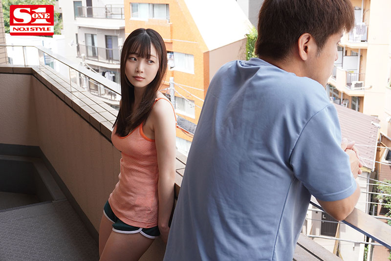 彼女の親友のむっちむち肉感ボディ誘惑に負けた僕は狂ったように貪りハメ狂った彼女不在の2日間 - Image 2