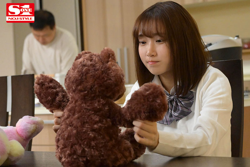 「お風呂はお父さんと一緒がいいもん！」乳だけは大人に実った甘えんぼう連れ子と刺激的すぎる密着バスタイム - Image 2