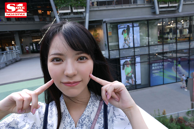 清楚系な彼女が裏では発作的ヤリマン女！？所構わず勃起させ強引にハメてくるむっつり本性むき出し初デート！！ - Image 5