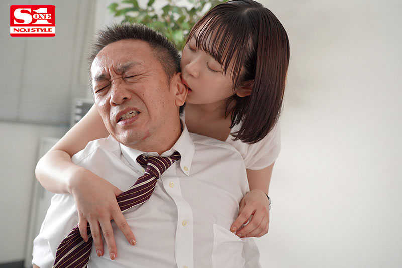 上司のことが大嫌いなのに！童貞だと知った日から上司を喰べたくて喰べたくて震えている【性癖：童貞喰い】の新卒女子入社しました - Image 3
