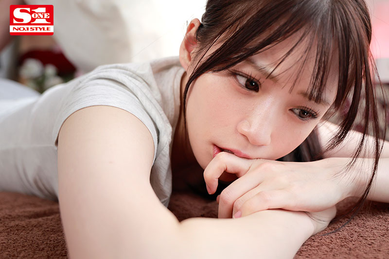 優しくてイヤだと言えない部活少女とスポーツ整体セクハラ施術 - Image 3