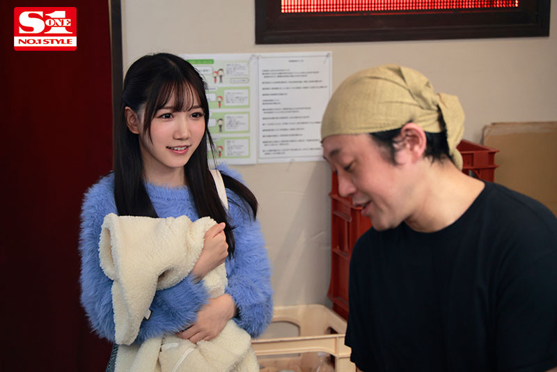 終電を逃したバイト先店長と女子大生はその後…ホテルで朝まで甘くて切ない性交に溺れてしまった、イケない純愛相部屋NTR - Image 2