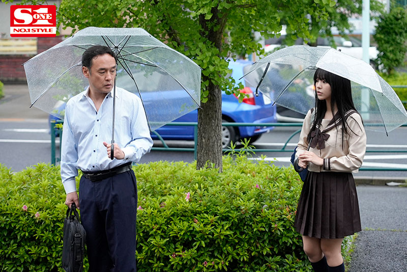 無口で大人しい女生徒になら何してもいいんじゃないか？地味な図書委員は担任に犯されてもイキまくった。 - Image 5