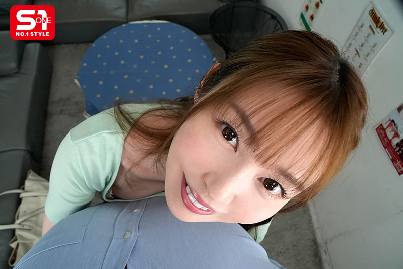 バイト先の年上お姉さんが顔を真っ赤にしながら告白してきた。何度告白されても首を縦に振らなかったのにHcupおっぱい密着された瞬間に下心丸出しでOKした僕は経験豊富な柔包パイズリと杭打ち騎乗位にメロメロにされちゃいました - Image 3