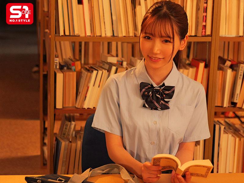汚れを知らない笑顔少女を我慢できずにメチャクチャ痴漢してやったら…彼氏よりも俺のテクの虜に。 - Image 2