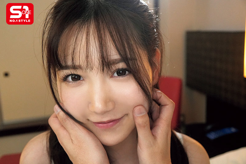 癒しの笑顔で実は超エッチ 三田真鈴 初ベスト デビューから1年分 全12タイトル＆全コーナー収録 12時間スペシャル - Image 2