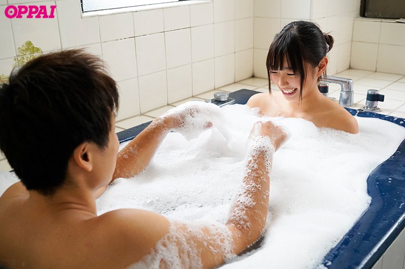 彼氏に30日間禁欲させられケダモノになった巨乳をおれが先に寝取ってめちゃめちゃヤリまくってやった - Image 2