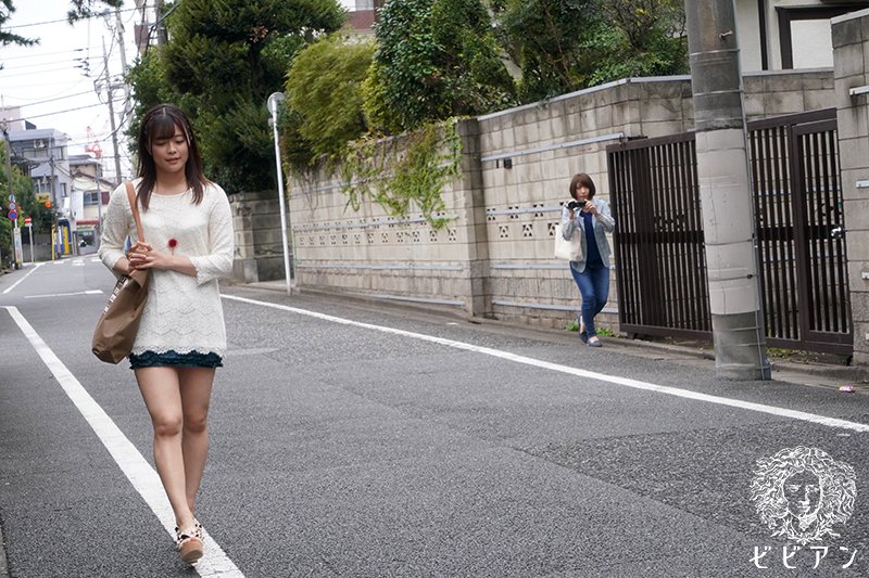 奏音かのんレズ解禁 奏音かのんにひと目ぼれした阿部乃みくが土下座懇願してレズ解禁を勝ち取るまでの一部始終。 - Image 9