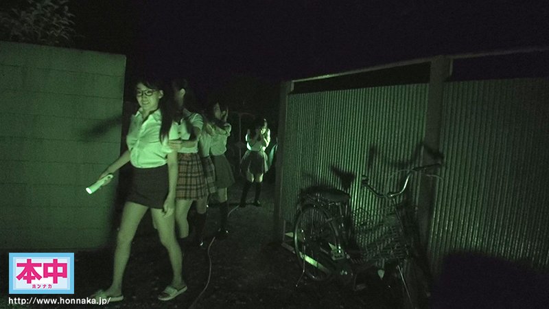声出したら中出し!美少女孕ませきもだめし林間学校 - Image 4