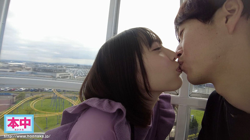 かわいい妹のようそう思っていた会社の部下は、僕を誘惑して喰べようとしてきたー 一日中デートに付き合って振り回されたあと年下の女の子に誘われて郊外のラブホで朝までめちゃくちゃ中出ししまくった。 - Image 3
