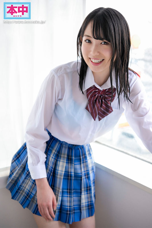 突然の大雨で濡れて透けたキミの肌がいつもよりエッチに見えた 気になっていたクラスの女子を僕の部屋に上げたふたりきりの空間。「雨降ってるからゴム買いにいけないね」はじめてナマ挿入した雨の日の出来事。 - Image 11