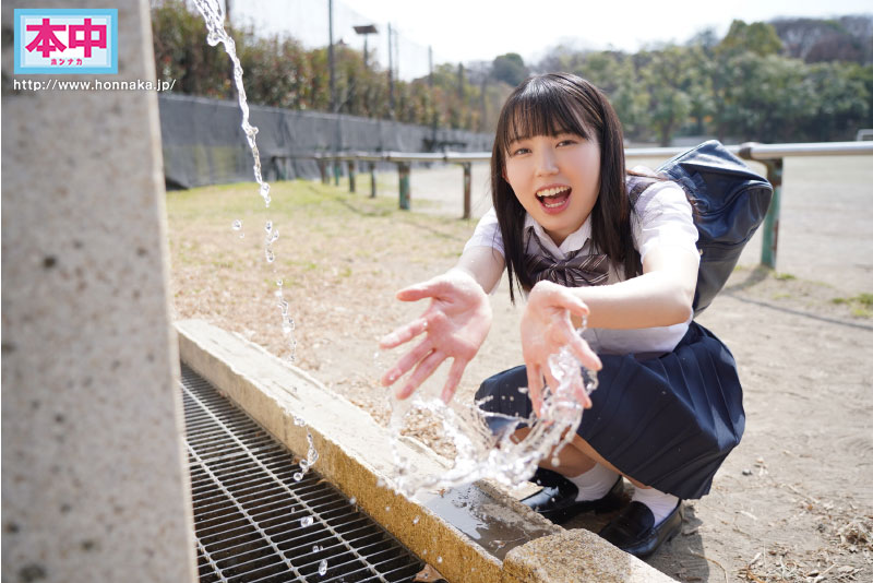 「先生、不倫ごっこしよ」 妻と倦怠期中な担任のボクに中出し求愛してくる生徒と何度もナマで交わりまくってしまった放課後ラブホ密会 - Image 2