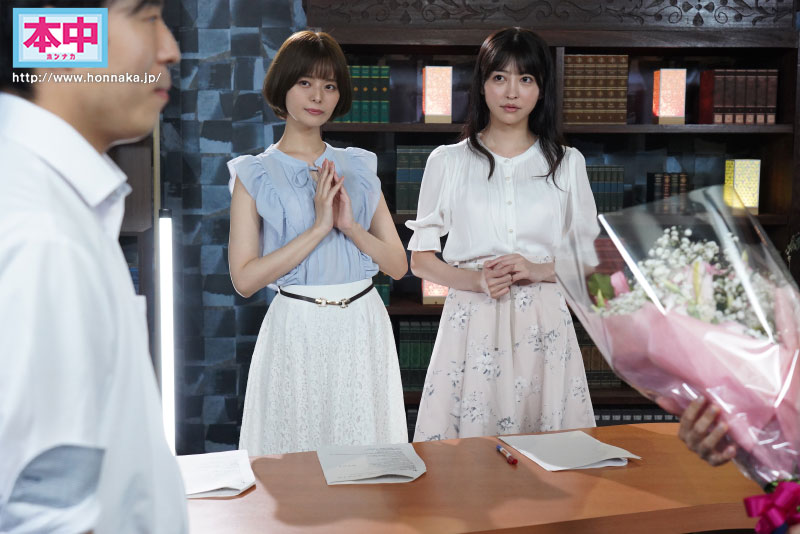 W女子アナささやき淫語ハーレム メインキャスターを狙う2人が番組プロデューサーの僕を奪い合う逆3P 中出し - Image 2